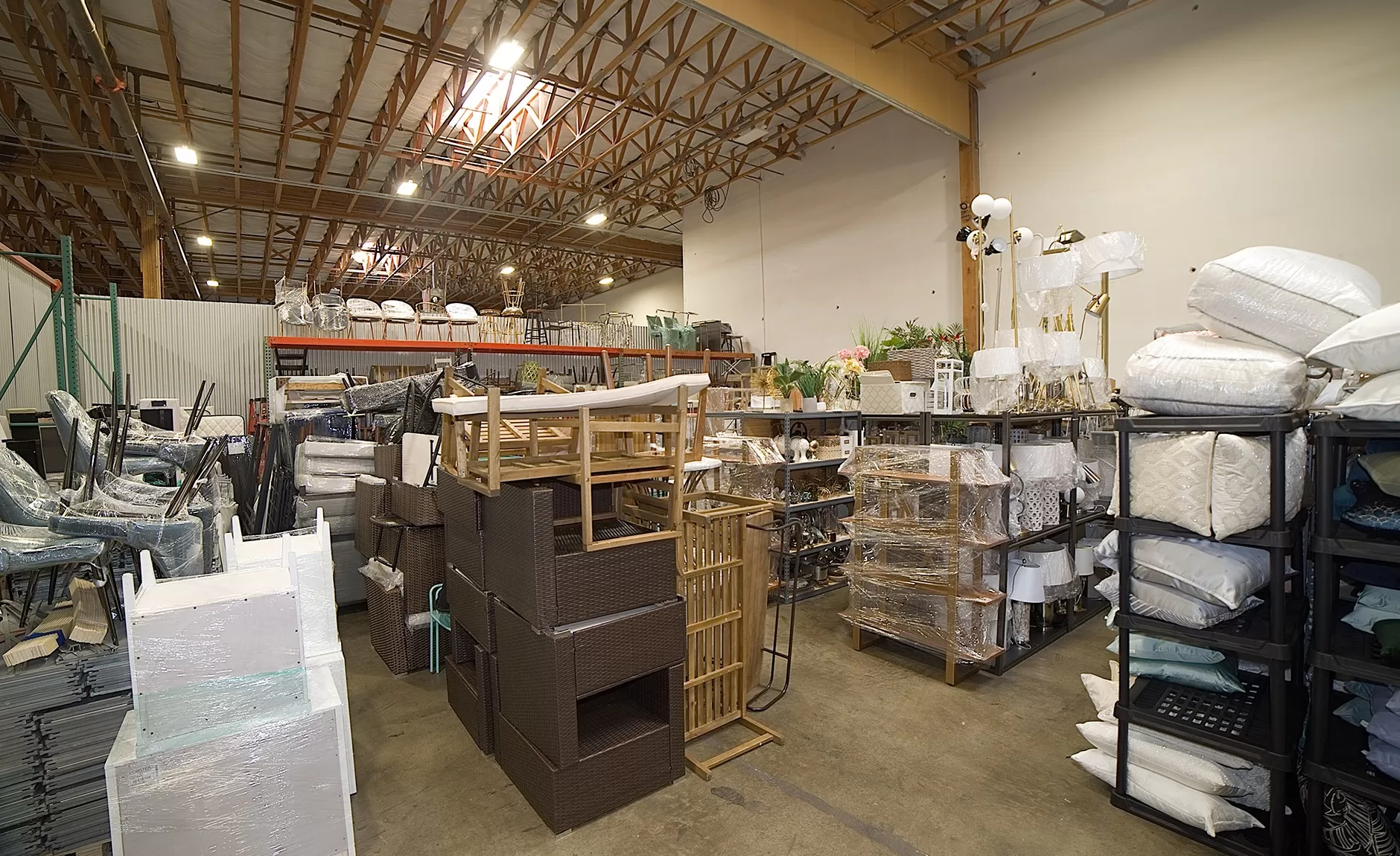redmond small warehouse space