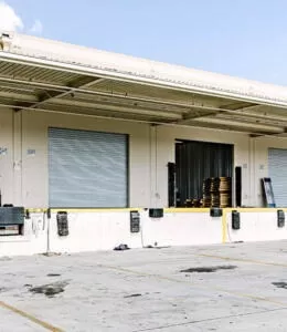 Small Warehouse Space for Rent with Flexible Terms | ReadySpaces