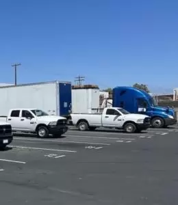 Tractor-trailer parking rental