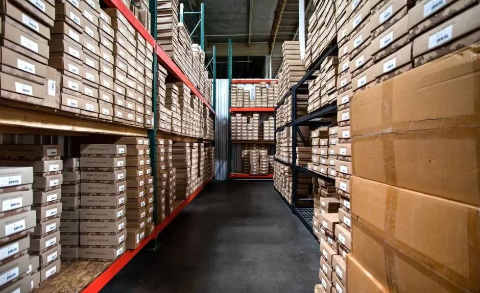 Flexible, Small Warehouse Space for Rent | ReadySpaces