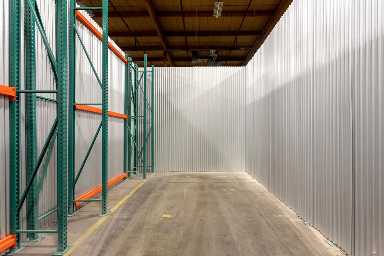 nassau county warehouse space