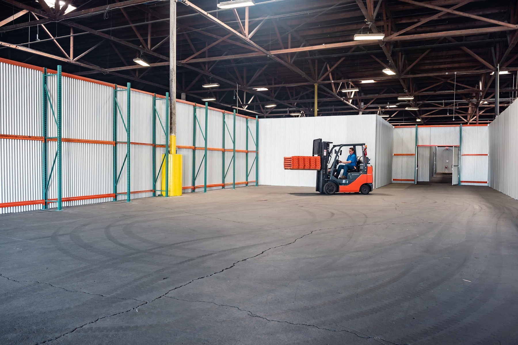 hayward warehouse space