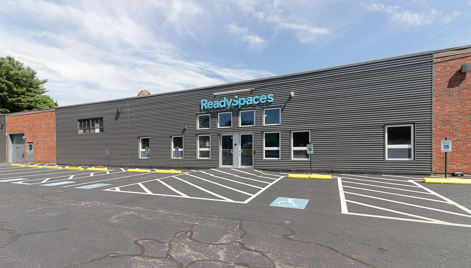 Copy-of-ReadySpaces-0152-1-2-e1596065283862